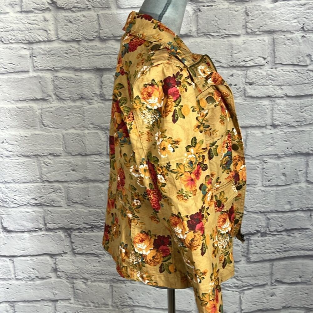 Lightweight Floral Utility Jacket - image 5